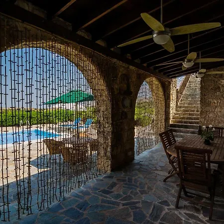 Gujadani Villa Simou Экстерьер фото